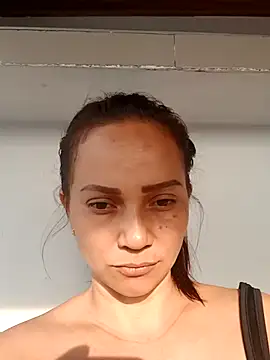 Snapshot of Amanda39 chatting on February 15, 12:58 pm Amanda39 online show from February 15, 12:58 pm