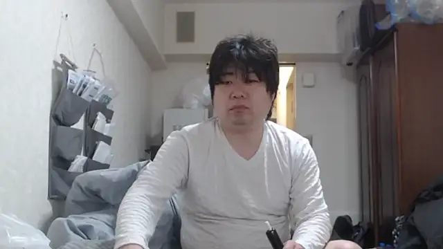 raterate555 online show from March 28, 3:06 am