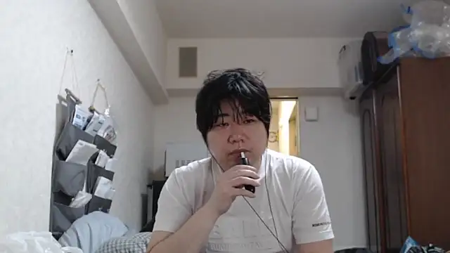 raterate555 online show from April 3, 3:26 am