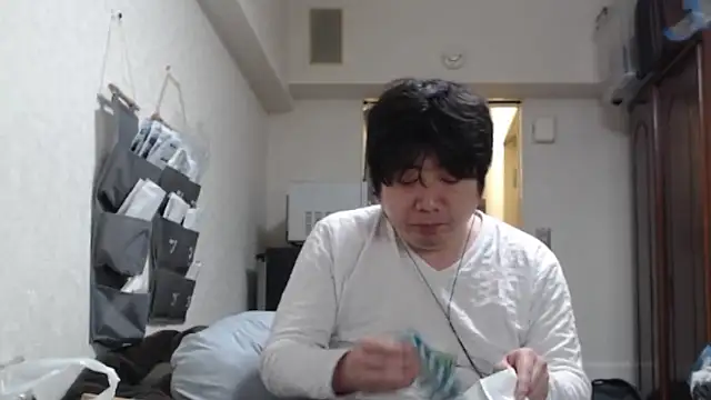 raterate555 online show from April 6, 6:47 am