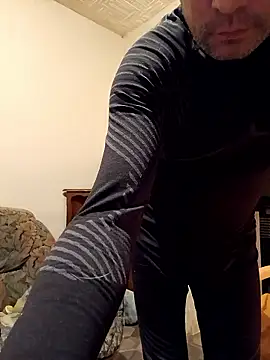 frederic198 online show from January 8, 9:06 pm