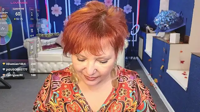 Kira Kenett online show from November 26, 6:09 pm