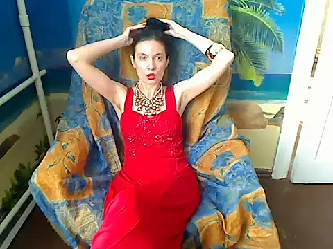 Snapshot of Bastet12 chatting on April 20, 1:25 pm Bastet12 online show from April 20, 1:25 pm