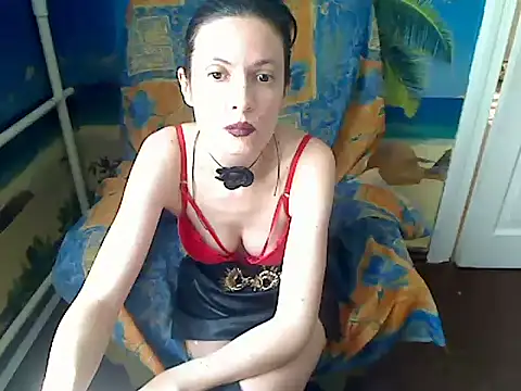 Snapshot of Bastet12 chatting on April 24, 12:40 pm Bastet12 online show from April 24, 12:40 pm
