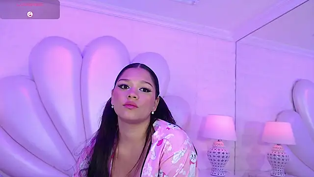 HatsaJones online show from September 27, 3:55 am