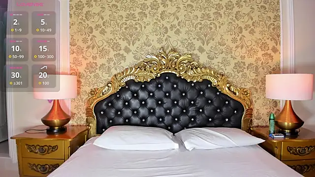 HatsaJones online show from October 24, 3:36 am