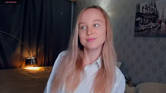 SoonMoor online show from November 4, 7:02 pm