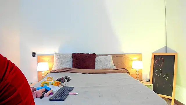 Parys Hot online show from September 10, 4:01 am