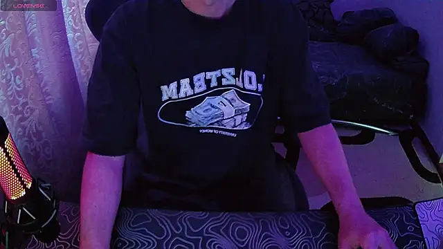 Snapshot of xXxHARDPORNxXx chatting on June 27, 7:02 am xXxHARDPORNxXx online show from June 27, 7:02 am