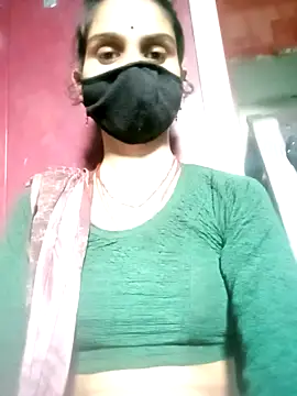 Snapshot of Nishaa_ji chatting on September 9, 9:42 am Nishaa ji online show from September 9, 9:42 am