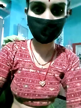 Snapshot of Nishaa_ji chatting on October 15, 8:14 am Nishaa ji online show from October 15, 8:14 am