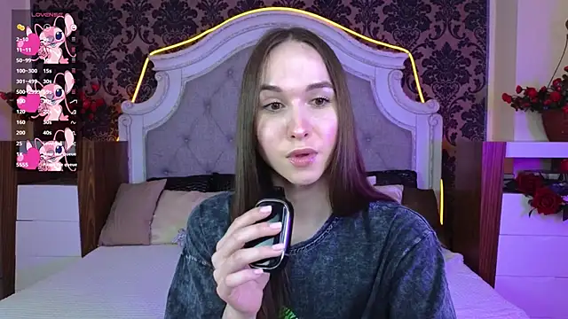 Angeel Kate online show from February 4, 12:00 pm