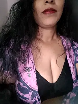 Deepa Sharma143 online show from December 3, 2:08 am