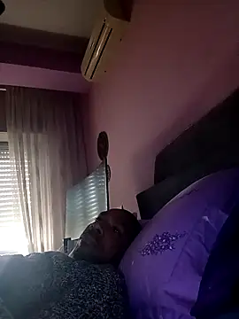 estrogeni online show from March 28, 8:14 am