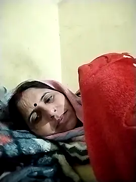 Snapshot of Hot_liya54 chatting on February 3, 12:53 am Hot liya54 online show from February 3, 12:53 am