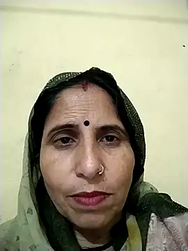 Snapshot of Hot_liya54 chatting on February 10, 3:32 am Hot liya54 online show from February 10, 3:32 am