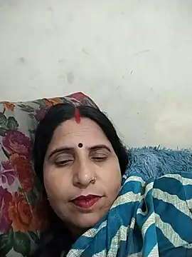 Snapshot of Hot_liya54 chatting on May 6, 8:25 pm Hot liya54 online show from May 6, 8:25 pm