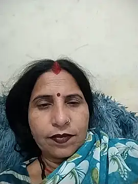 Snapshot of Hot_liya54 chatting on May 16, 12:07 am Hot liya54 online show from May 16, 12:07 am
