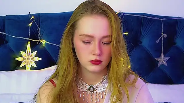 AgataFoxley online show from December 21, 6:31 am