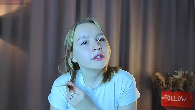 VinnieSerrano online show from September 17, 1:02 pm