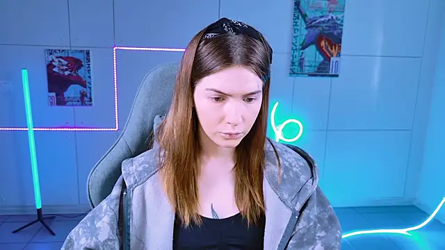 AliceCUNTach online show from September 11, 5:07 am