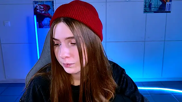 AliceCUNTach online show from October 28, 5:11 am