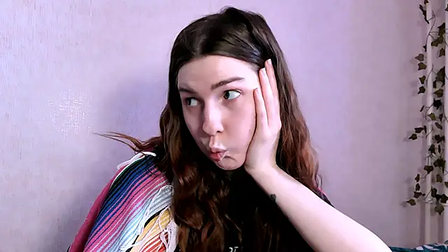 AliceCUNTach online show from January 16, 10:41 am