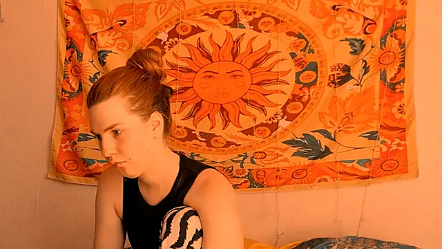 AliceCUNTach online show from May 22, 5:03 am
