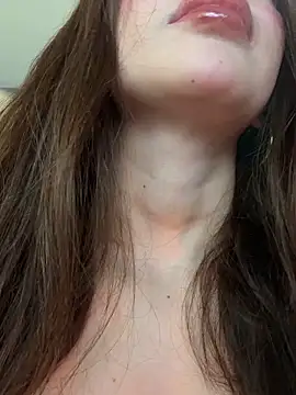 Bunnyylovee online show from March 29, 12:05 pm