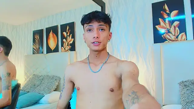 Lean Portman online show from September 8, 8:41 pm