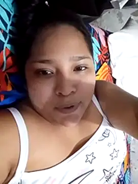 Snapshot of Angelly_ricura chatting on June 6, 12:27 am Angelly ricura online show from June 6, 12:27 am