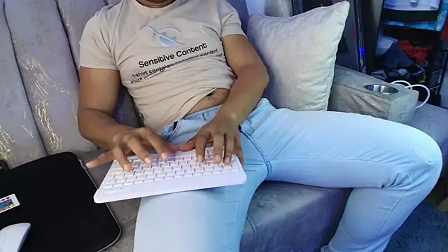 Misterjhons2 online show from September 12, 3:45 pm