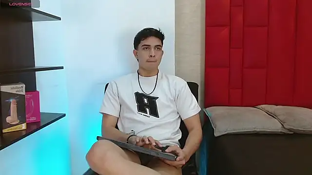 Cady Hot online show from November 18, 8:24 pm