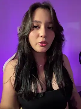 Snapshot of Angeldusttt chatting on February 1, 2:21 am Angeldusttt online show from February 1, 2:21 am