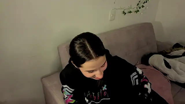 0ne 0f 0ne online show from January 12, 1:11 am