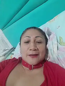 Snapshot of LizaMintelli chatting on June 5, 12:50 am LizaMintelli online show from June 5, 12:50 am