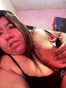 Wenlop online show from October 11, 3:32 pm