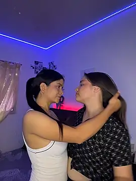 Ashley and Zoe online show from April 5, 4:59 pm