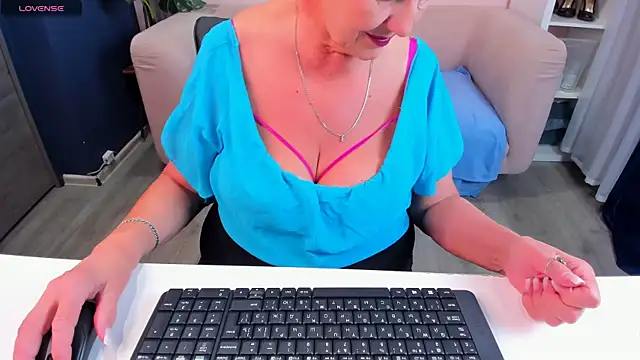 HotandMature online show from January 20, 2:46 pm