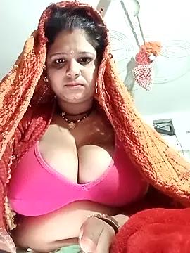 Snapshot of Rani_sahiba chatting on February 22, 10:08 pm Rani sahiba online show from February 22, 10:08 pm