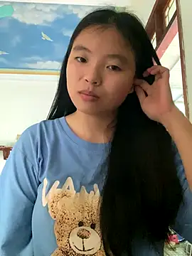 viluna online show from October 14, 12:55 am