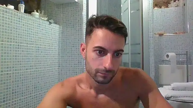 Amicisegreti online show from September 11, 7:19 am