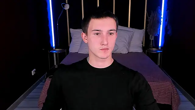 Snapshot of David__Diamond chatting on September 29, 3:50 pm David Diamond online show from September 29, 3:50 pm