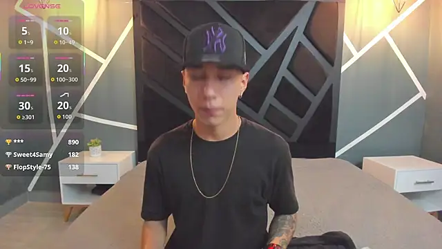 Snapshot of Justin_Lakee chatting on September 18, 11:18 pm Justin Lakee online show from September 18, 11:18 pm