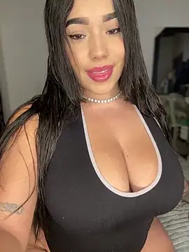 SofiaWildee online show from June 3, 3:09 am