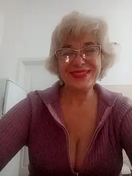 52MiaLove02 online show from October 16, 4:35 am