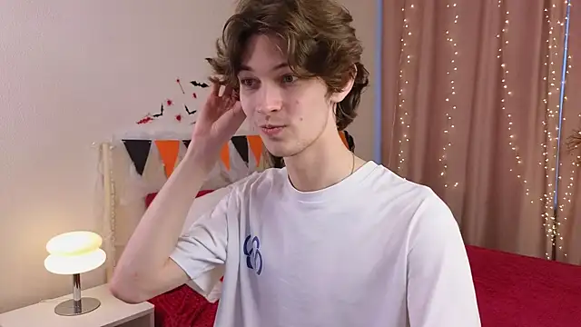  Den1s  online show from October 25, 12:23 pm