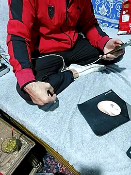 yazinyazin1 online show from March 9, 9:19 pm