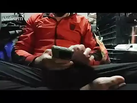 yazinyazin1 online show from April 5, 3:31 pm