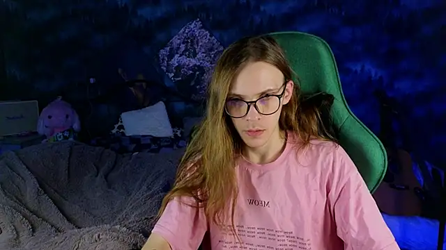 artass2 online show from October 30, 9:48 pm